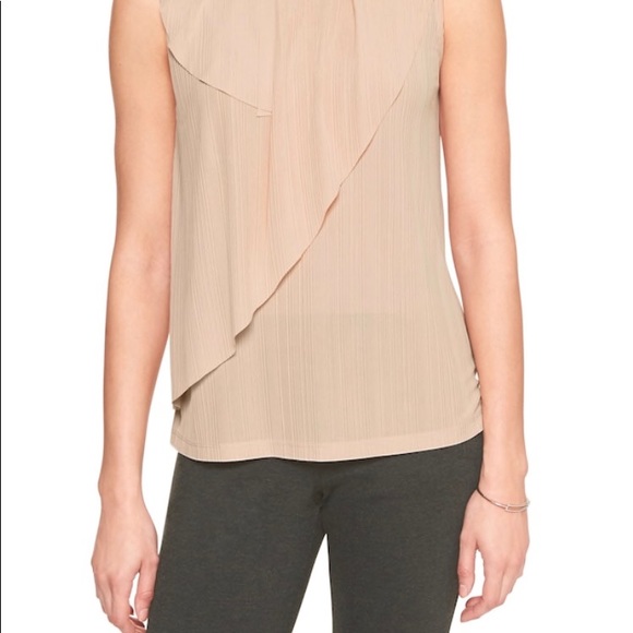 Banana republic pleat ruffle tank top - Picture 4 of 4